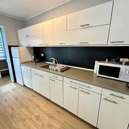 Ramona Apartament *